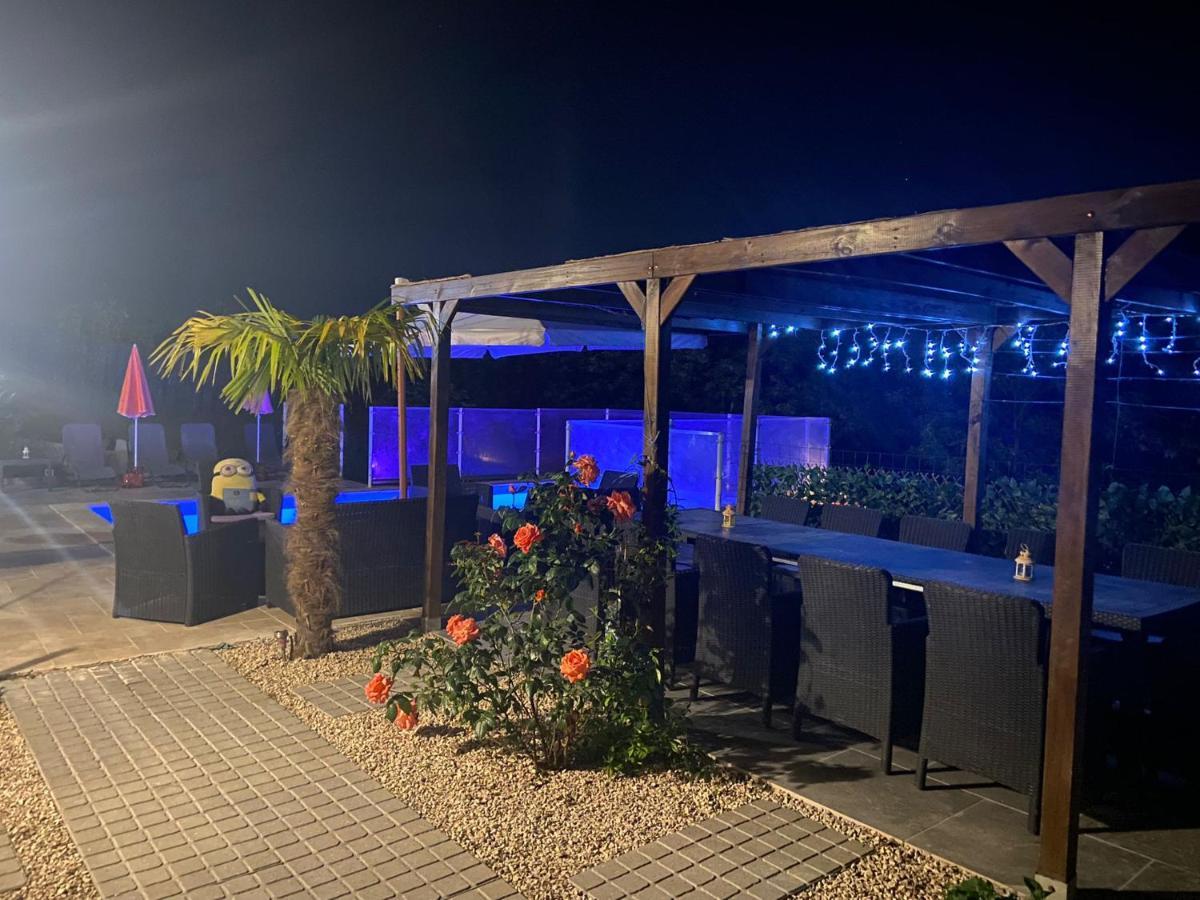 Magnifique Villa Avec Piscine Beaujolais Gleizé المظهر الخارجي الصورة